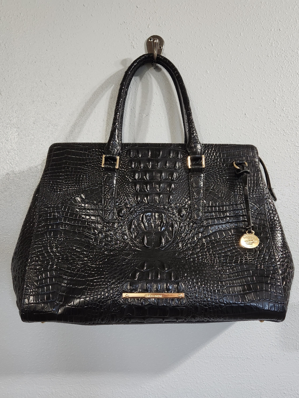 Brahmin Finley Carryall Black Croc-Embossed Top-Handle Tote